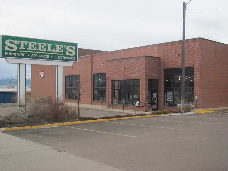 Steele's Warehouse
